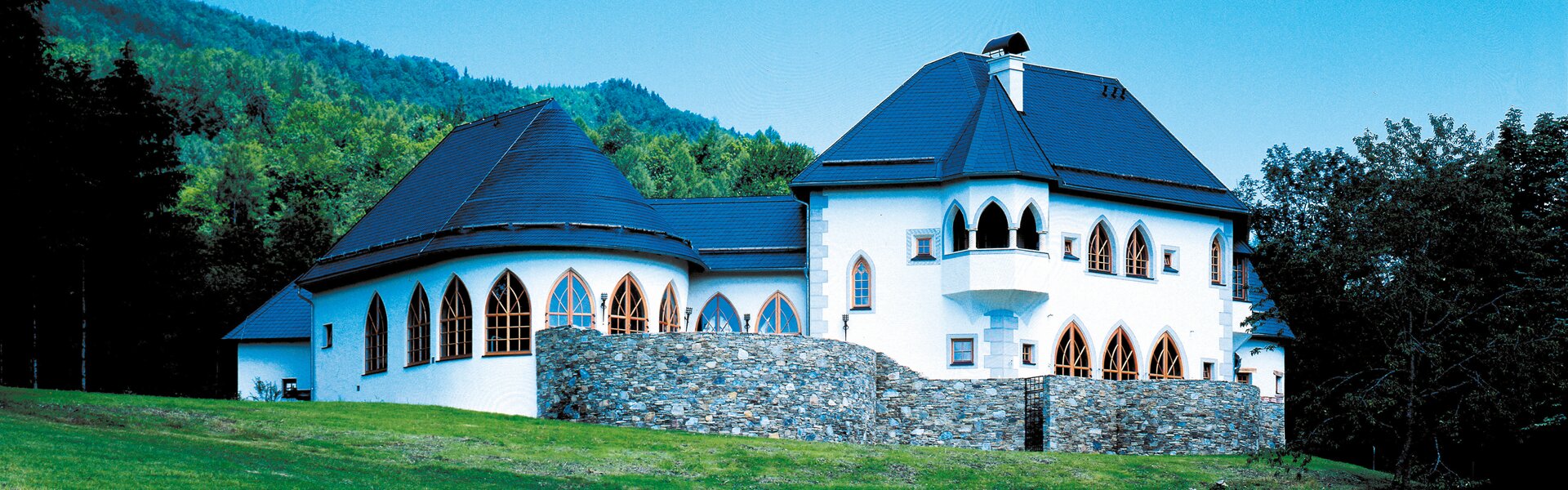 Burg-Gernreith-Mauer