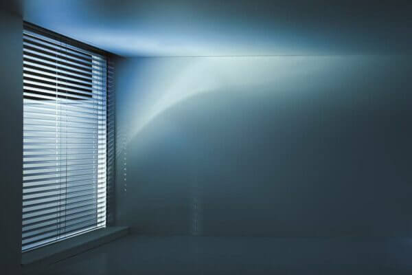Raffstore-RETROLux-80D-Lichtraum-600x400
